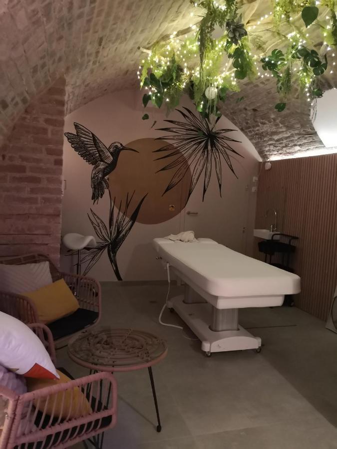 Maison En Ville, Hyper Centre Ville, 2*